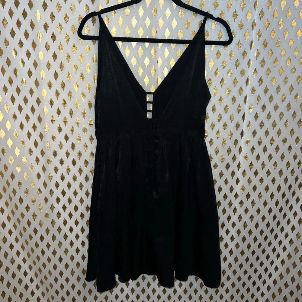 Free People Gabby’s Party All Night Dress mini dress low-cut cutouts black size